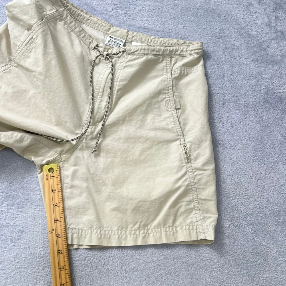 Columbia Hiking Shorts Women's Small Khaki Tan Cotton Nylon Outdoor Gorpcore